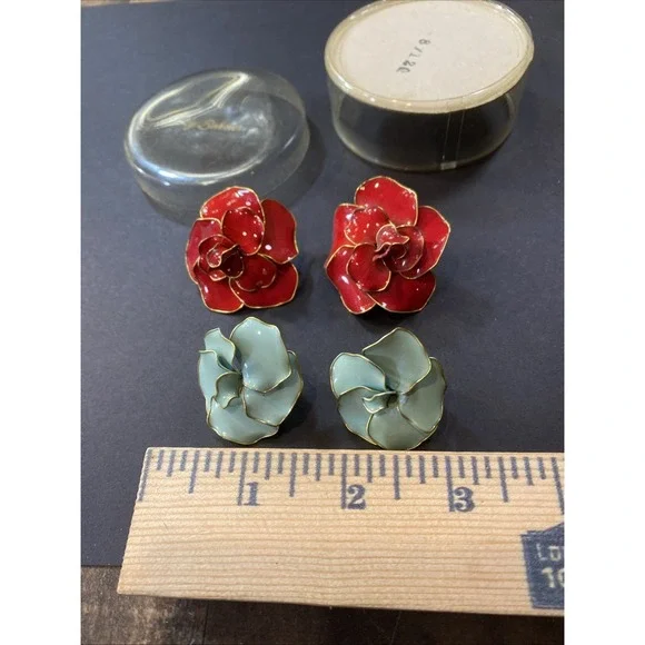 Vintage By Bohmer Red & Blue Enamel 3D Floral Clip-On Earrings Original Box - Picture 10 of 16
